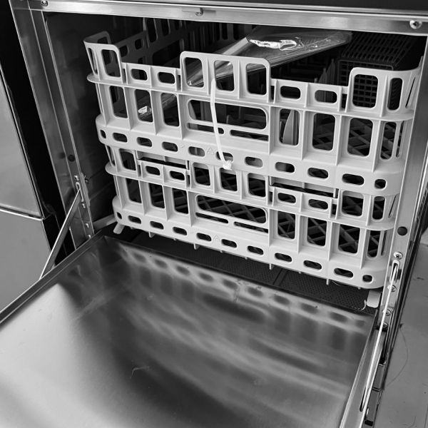 Посудомийка Apach AF400 DD фронтальна з дозатором миючого засобу