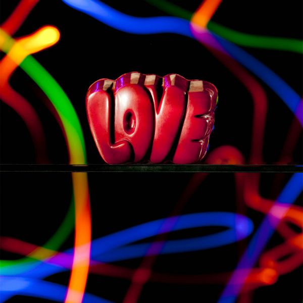 1744 CW Форма для шоколаду "Love" 33x22,5x16 мм , 10,5 г