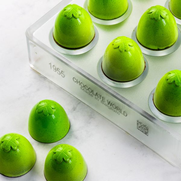 1955 CW Форма для шоколаду "Чотирилисник" 26,5x26,50x22,5 мм, 3х8 шт. - 9,5 г