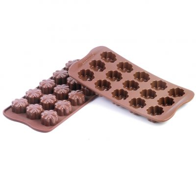 SCG08 Форма  силіконова для шоколаду "квітка" 30х30х15,5 мм
