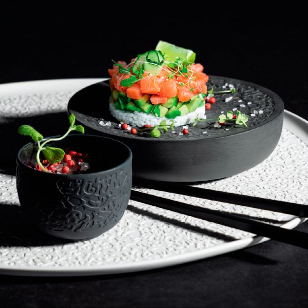 771077 Блюдо для подачі 16 см колір чорний серія "Nori relief" (без глазурування)