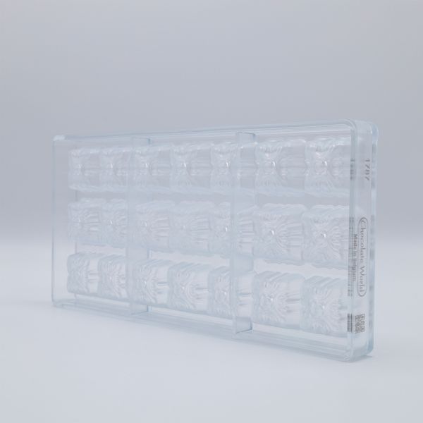 1787 CW Форма для шоколаду квадратна від Саїда Альказемі 30,50x30,50x19,50 mm (21 шт.)