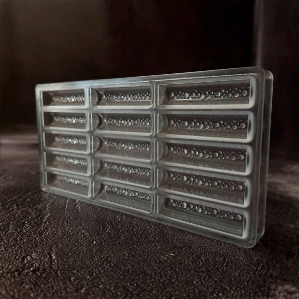 12146 CW Форма для шоколаду "Маленький баточник Бульбашки" 80x18x16 мм, 5х3 шт./20,75 г