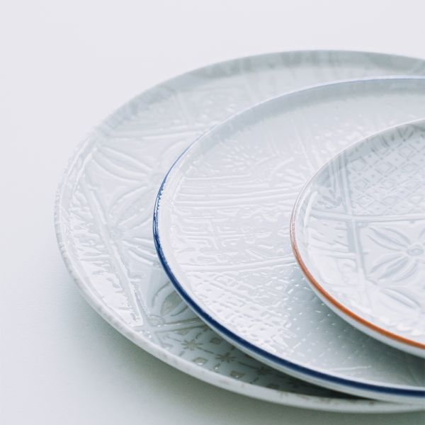 OPT2129-K0051Тарілка кругла 29 см серія "Optimo" декор "Mosaic Bold Red Rim"