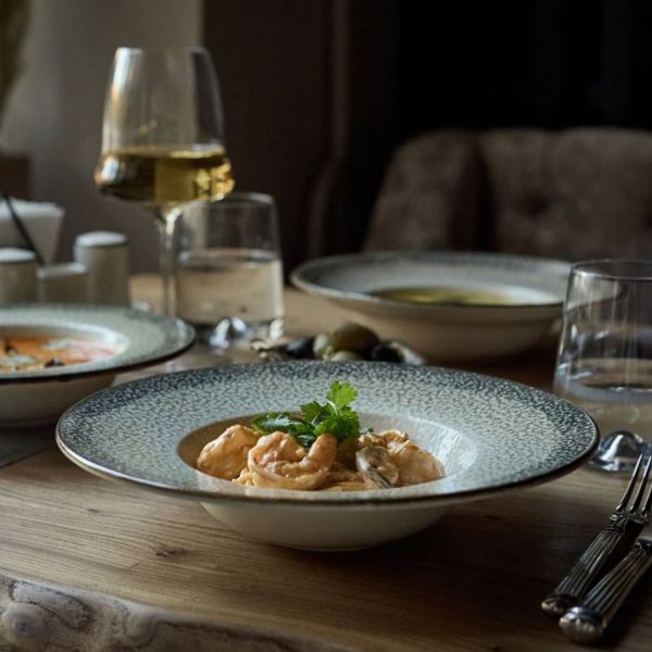 TN-SZ-ZT-27-CK Тарілка для пасти 27 см (500 мл), декор Spazio, серія "Tinta"