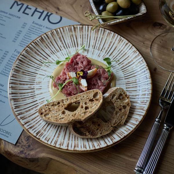 TN-LG-ZT-21-DZ Тарілка кругла 21 см, декор Legna, серія "Tinta"