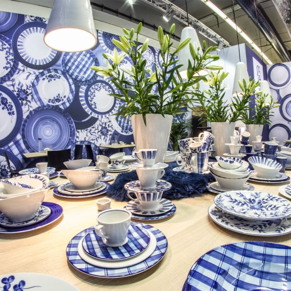 PUL1717-X8851 Блюдце 17 см декор  Flowers серія "Indigo"