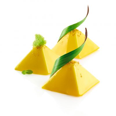 SF007/C Форма силіконова "пірамідка" 71х71 мм, h 40 мм