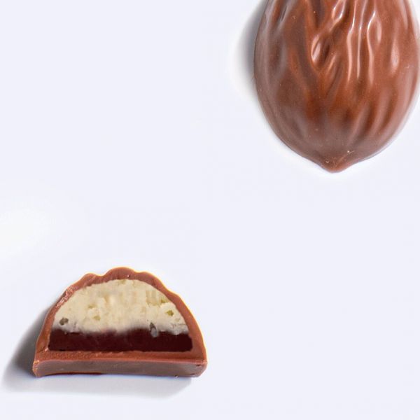 MA1035 Форма для шоколаду "Волоський горіх" 37x29 мм h 17,5 мм (18 шт) - 11 г