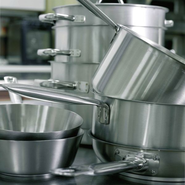 11007-18 Каструля середня 2,7 л, d 18 см, h 10,8 см