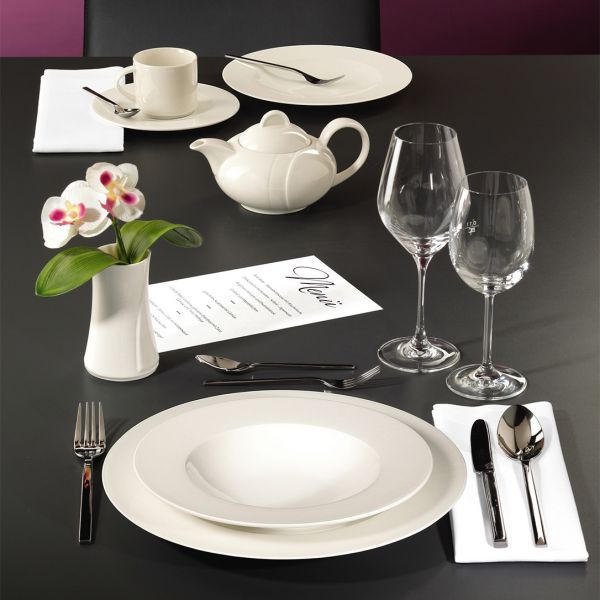 700784 Салатник круглий 20 см, 180 мл серія "Diamant"