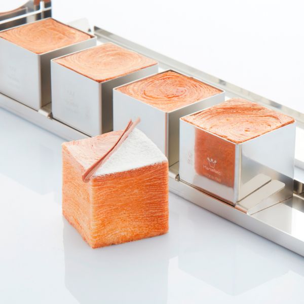 30TCB57 Форма металева для випікання Mini Cubo 5 - 6 x 6 см (5х220 мл)