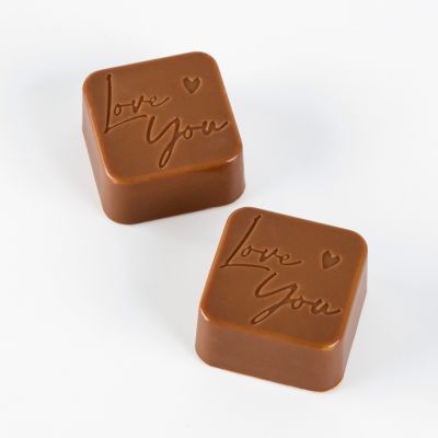 21MA1078 Форма для шоколаду "Love you" 28x28  мм, h 14 мм (24 шт) - 11,5 г