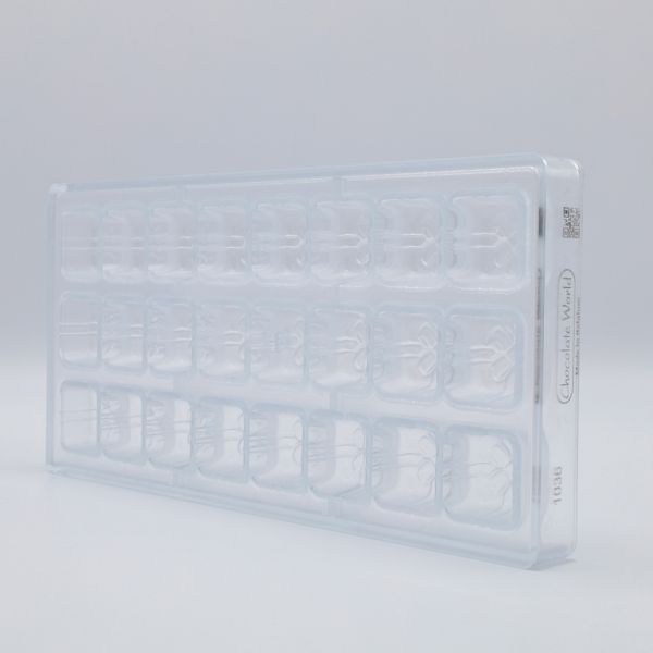 1036 CW Форма для шоколаду "Подарунок" 275x135x24 мм, 24шт. x 17 г