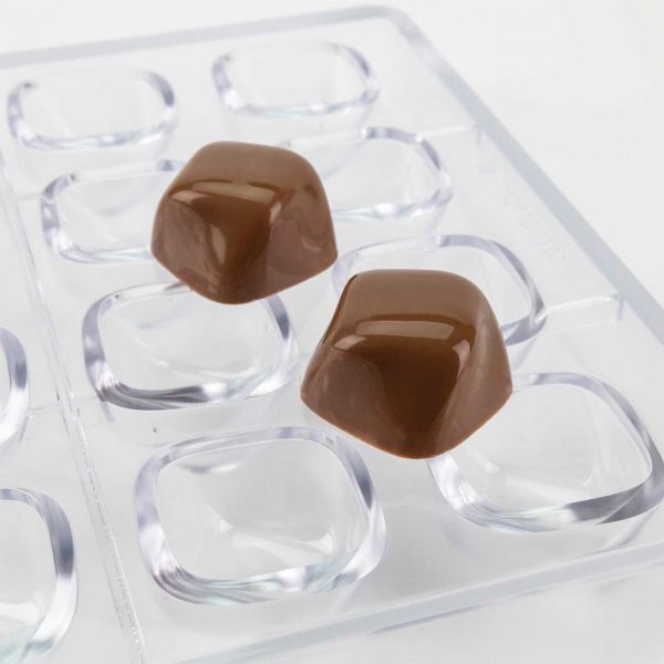 21MA1085 Форма для шоколаду "Fluid" 27,5 x 27,5 h 17 мм (24 шт) - 10 г