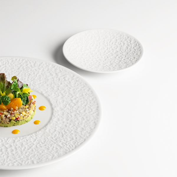 770482 Тарілка кругла 16,5 см серія "Nori Vollrelief"