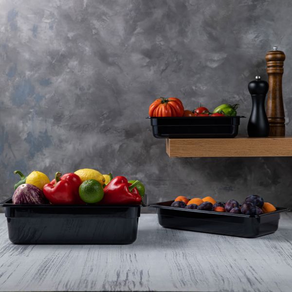 261270 Гастроємність з полікарбонату 1/2,  325х265 мм h 100 мм, чорна 6 л серія "Bestkeep"