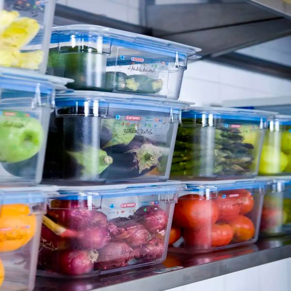 09852 Кришка 1/6 герметична з поліпропілену