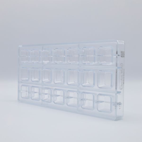 1749 CW Форма для шоколаду "Клавіатура" 27,5x27,5x16,5 мм