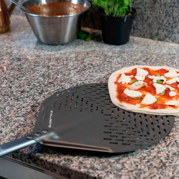 E-32F/60 Лопата для піци кругла перфорована ал. 33x33 см, ручка з ал. 60 см, повний розмір 96 см