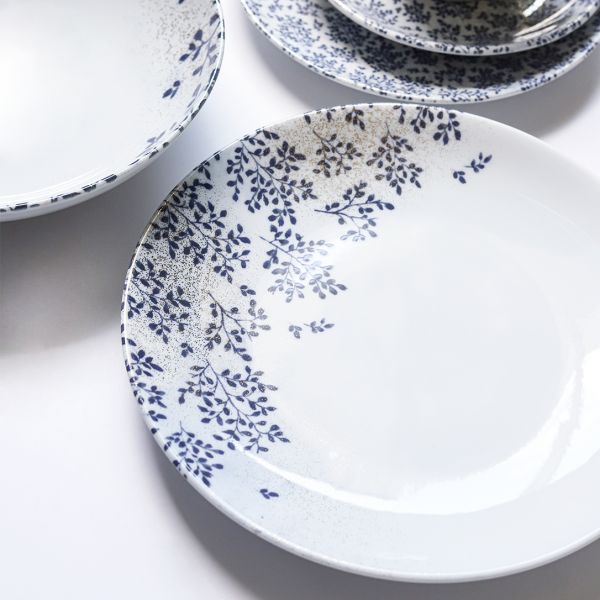 ISC2124-T0074-A0001 Тарілка кругла 24 см серія "Isabelle" декор "Golden Dew"