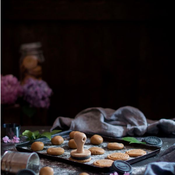 68640 Деко (чорна сталь) 60х40х0,8 см