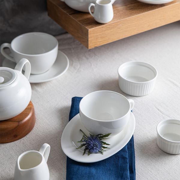 775537 Блюдце овальне 17х12,5 см серія "Cafe time"