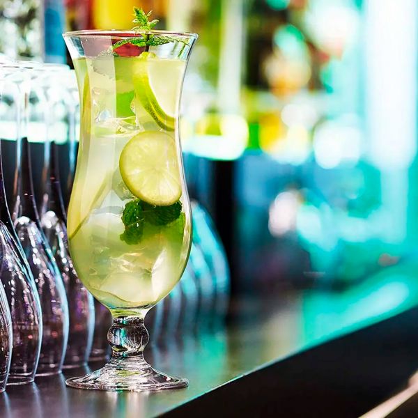 54584 Бокал для коктейлю 440 мл серія "Hurricane"