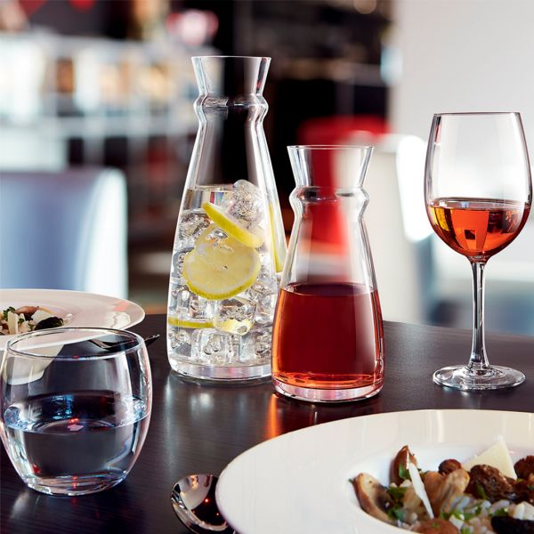 L3965 Карафа 1л серія "Fluid"