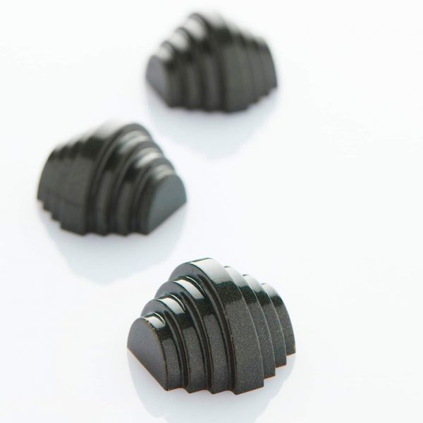 12124 CW Форма для шоколаду "Touareg - Dutch Pastry Team" 31х28,5 мм h 19 мм, 3х7 шт./ 9,75 г