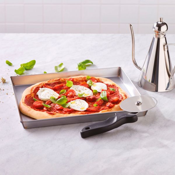 18324-10 Ніж для піци d 10 cм, L 24 см