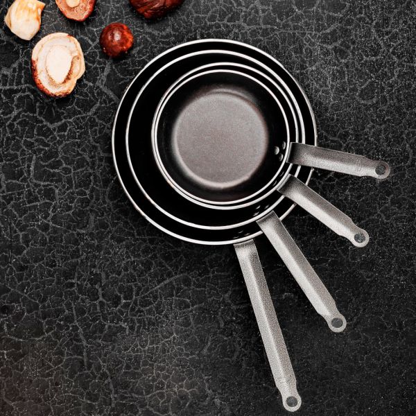 23624 Пательня алюмінієва з антипригарним покриттям d 24 cm