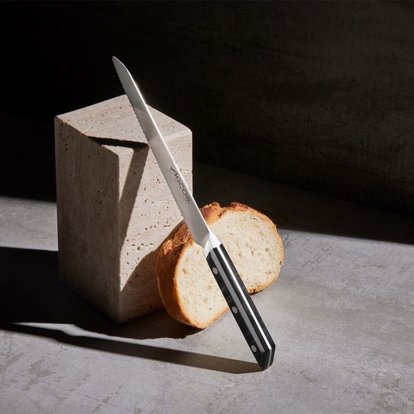 213700 Ніж для хлібу 200 мм серія "Eclipse"