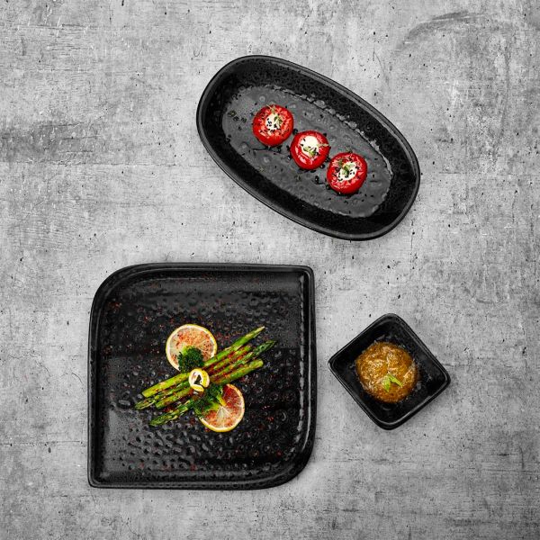 CW-BL-AR-30-KR Блюдо квадратне 23х23 см (діагональ 30 см), декор Black, серія "Cowry"