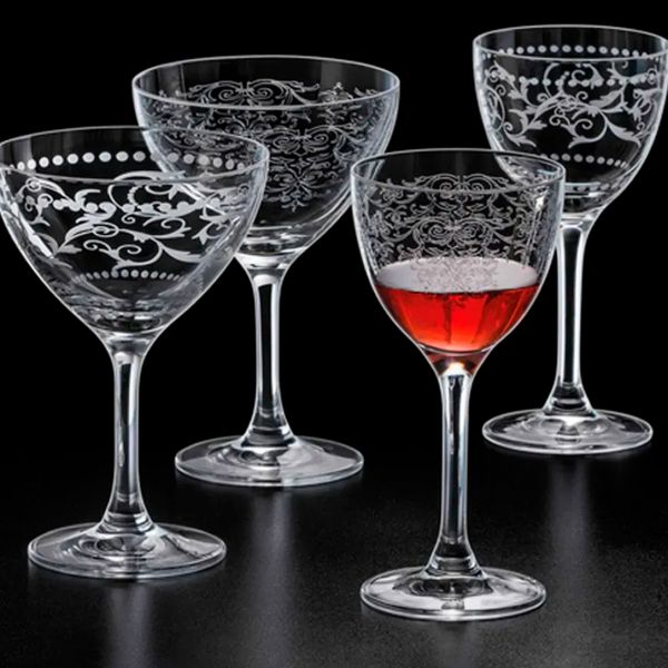 651508333 Бокал для шампанського/коктейлю Martini/Saucer Champ. 250 ml, серія "Сlassic Сocktails"