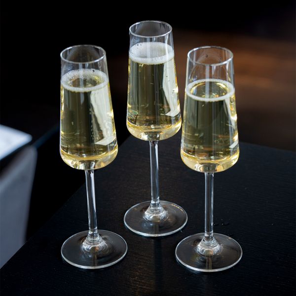 300864 Бокал для шампанського Champagne 200 мл серія "Niveau"