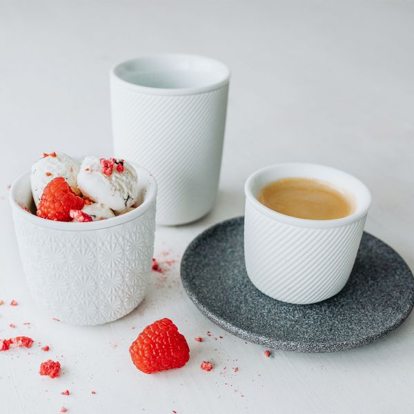 DWQ9525 Чашка з подвійними стінками 250 мл колір білий серія "Doublewall cups"