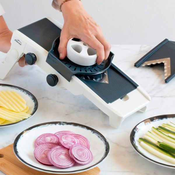 60356 Овочерізка (5 насадок) 13х33,5 см