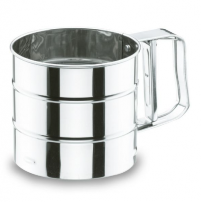 Кружка-сито для муки 350 г d 10,5 cм Lacor