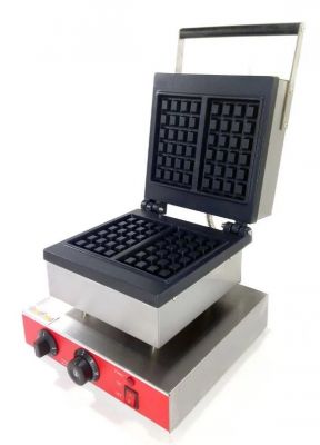 Вафельниця бельгійська квадратна з таймером GoodFood WB1SA