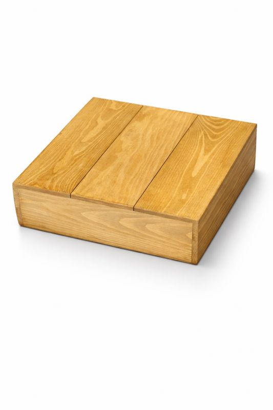 Дерев`яний ящик 300х330х130